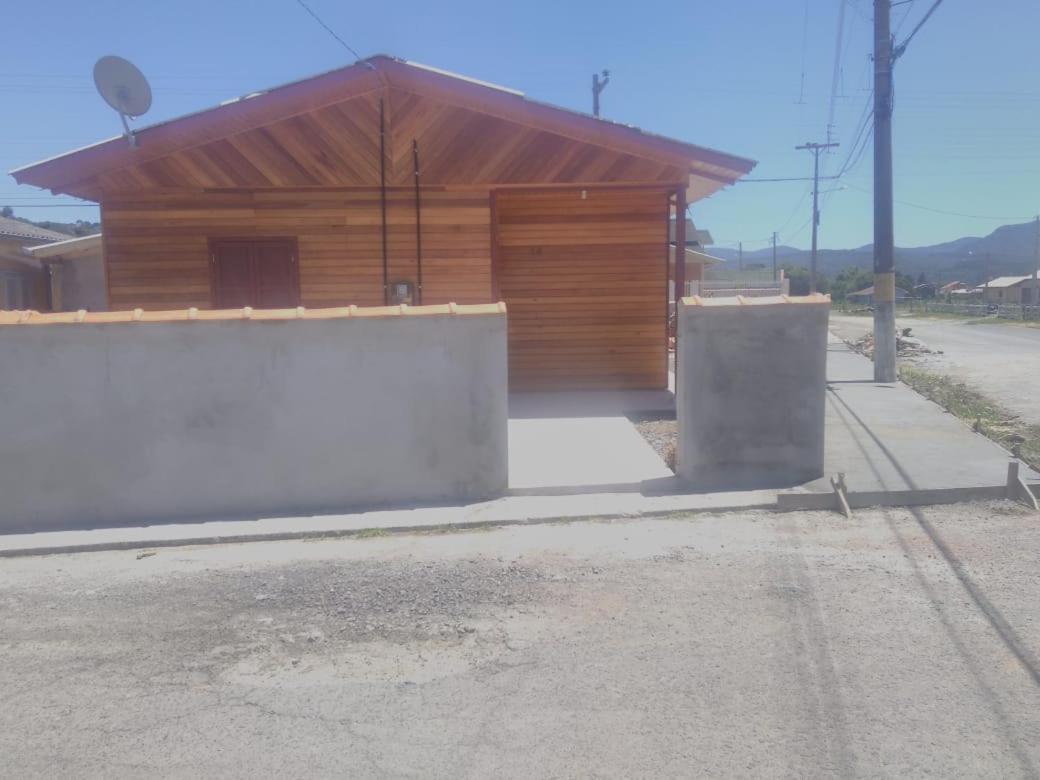 Holiday home Casa De Ferias Flor Acacias